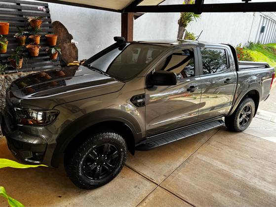 FORD RANGER 3.2 STORM 4X4 CD 20V DIESEL 4P AUTOMÁTICO FORD RANGER 3.2 STORM 4X4 CD 20V DIESEL 4P AUTOMÁTICO